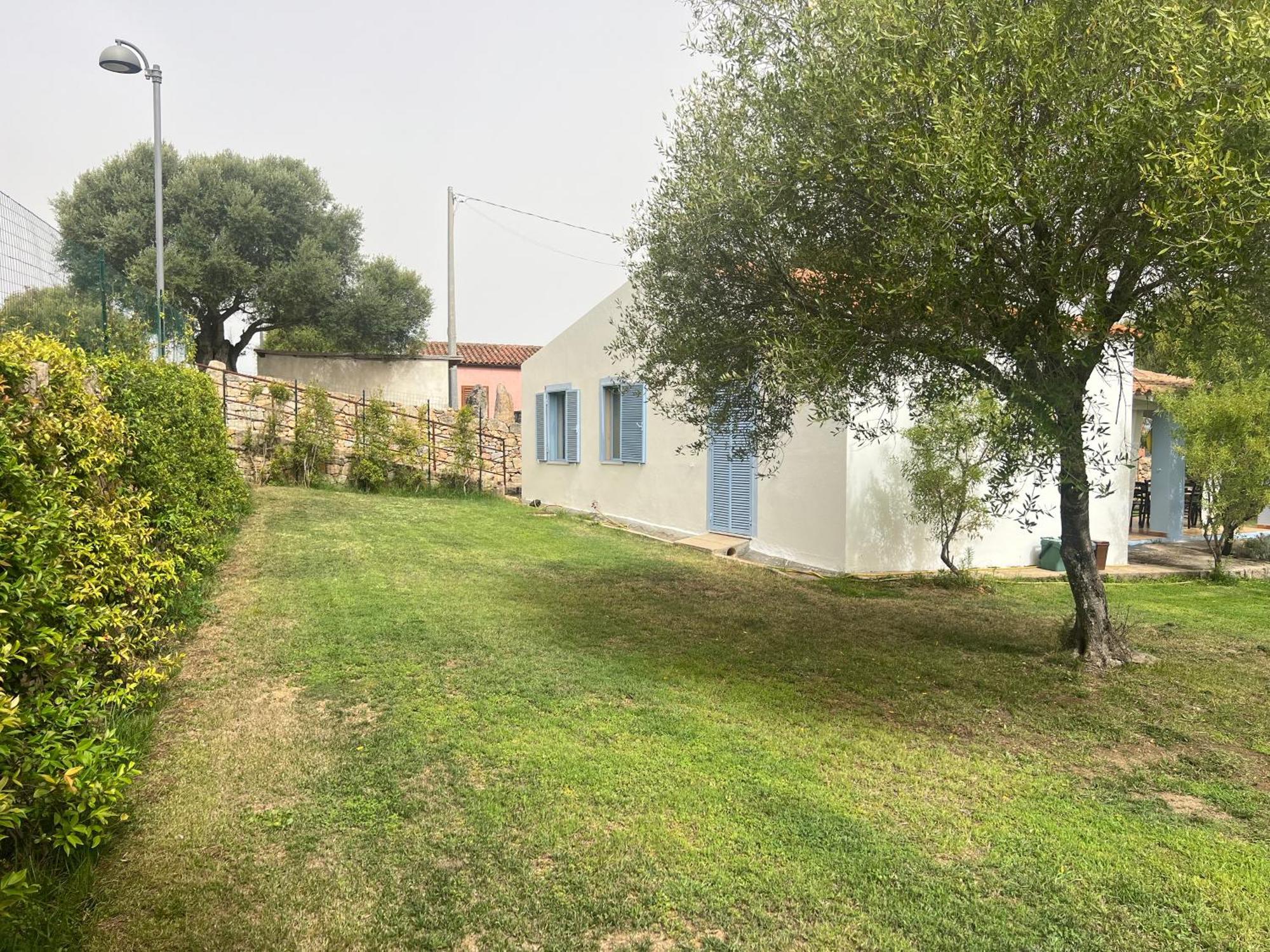 Lo Stazzo Di Wally Guest House Порто Поло Екстериор снимка